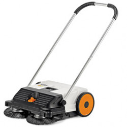 Balayeuse Stihl KG 550